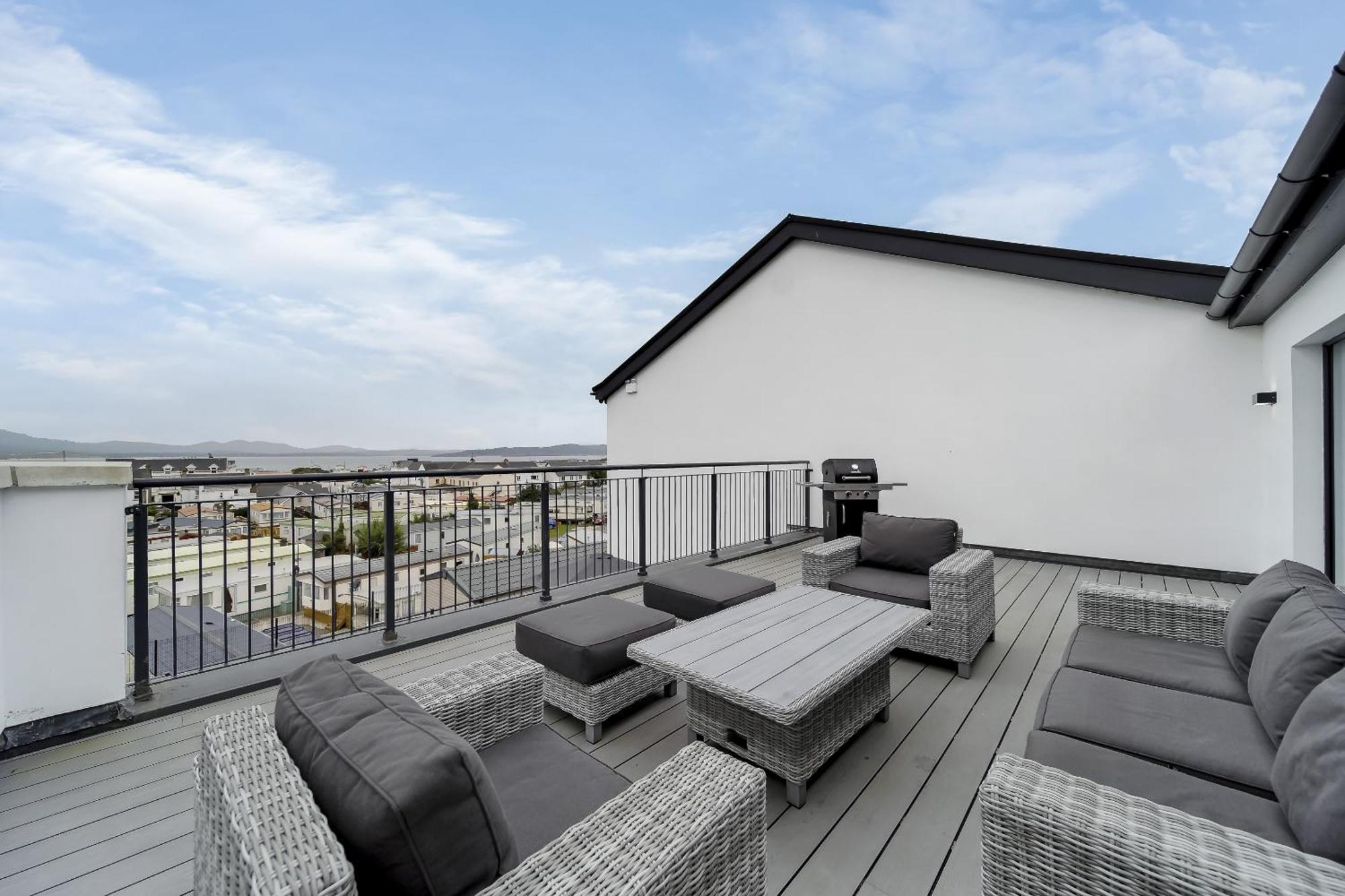 Bayview Luxury 3 Bedroom Apartment First Floor Даунінгс Екстер'єр фото